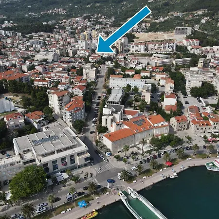 Ribarevic Apartment *