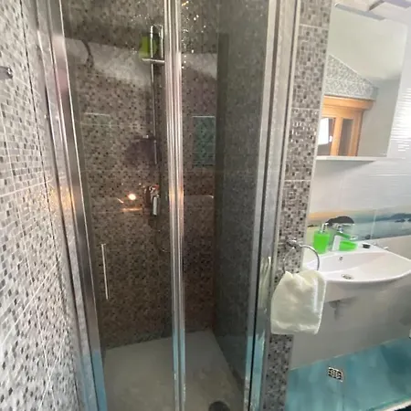 Apartment Ribarevic