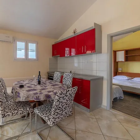 Apartment Ribarevic *