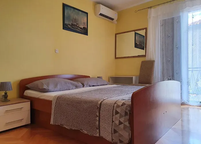 Ribarevic Apartment