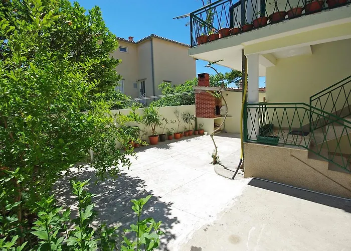 Ribarevic Apartment *